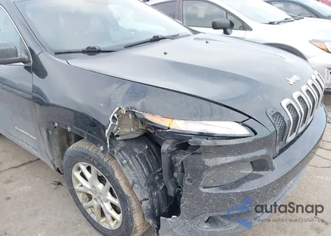 2015 Jeep Cherokee Latitude z USA, uszkodzony, nr VIN 1C4PJMCBXFW504643